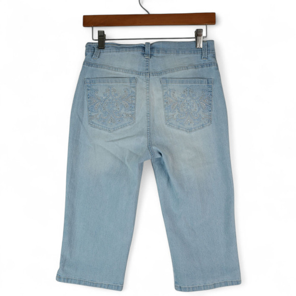 Gloria Vanderbilt Capri Jeans Womens 6P Blue Demin Amanda Light Wash Rhinestones - Picture 2 of 11